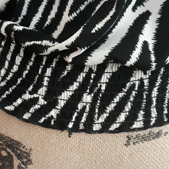 Zebra blouse - Picture 2 of 8